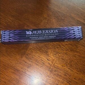 Urban Decay Perversion Waterproof Fine-Point Eye Pen